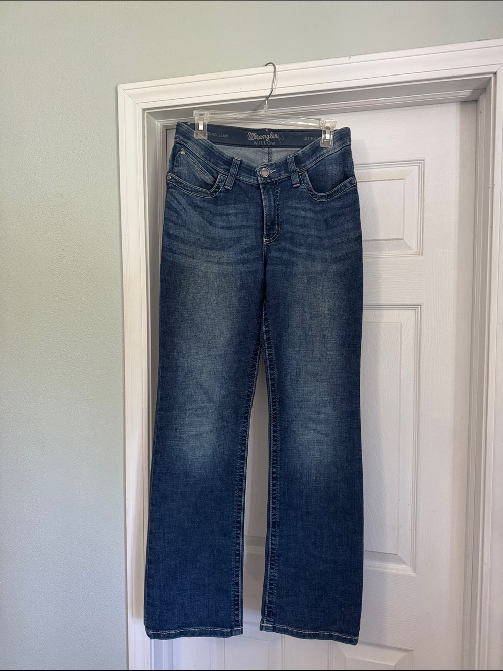 Wrangler Women's Wide Leg Jeans in Dark Blue